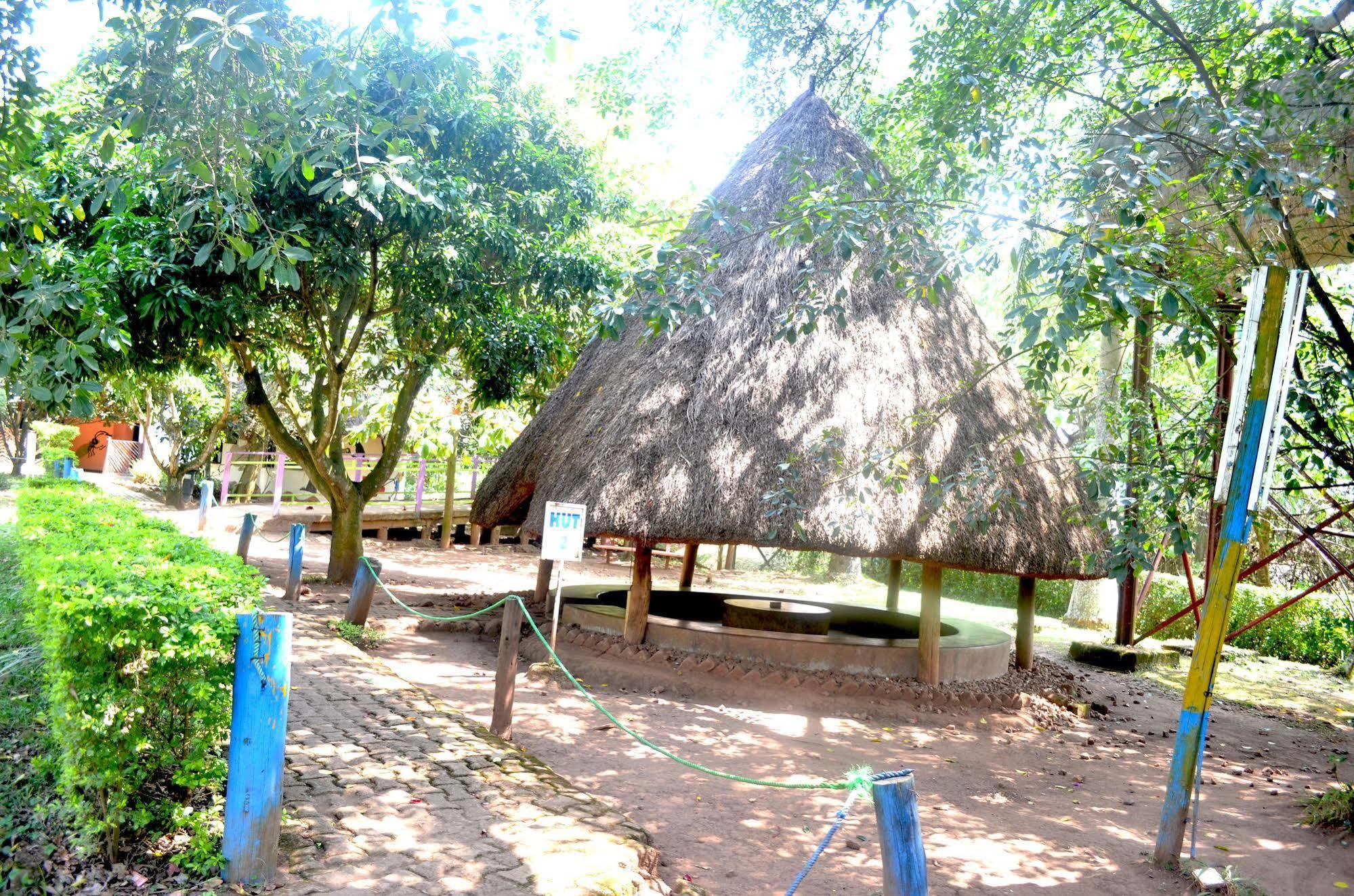 Kiwatule Cottages Кампала Экстерьер фото